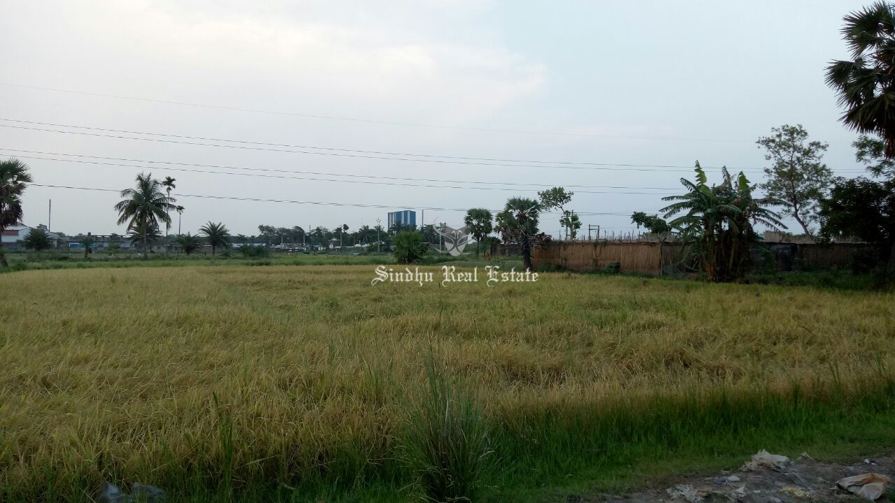 INDUSTRIAL LAND FOR SALE IN BOMBAY ROAD