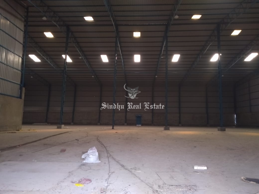 28000 sqft warehouse available on Bombay Highway